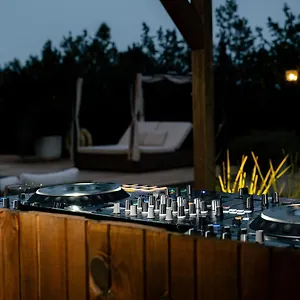 https://antonias-private-guest-home.balearic-islands.net